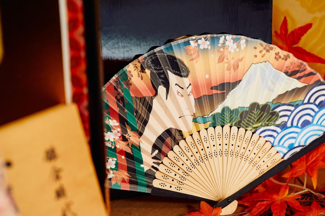 Villa Hakone Kabuto 古民家旅館 150平米 バス停迄一分 準天然温泉 最大12名 מראה חיצוני תמונה